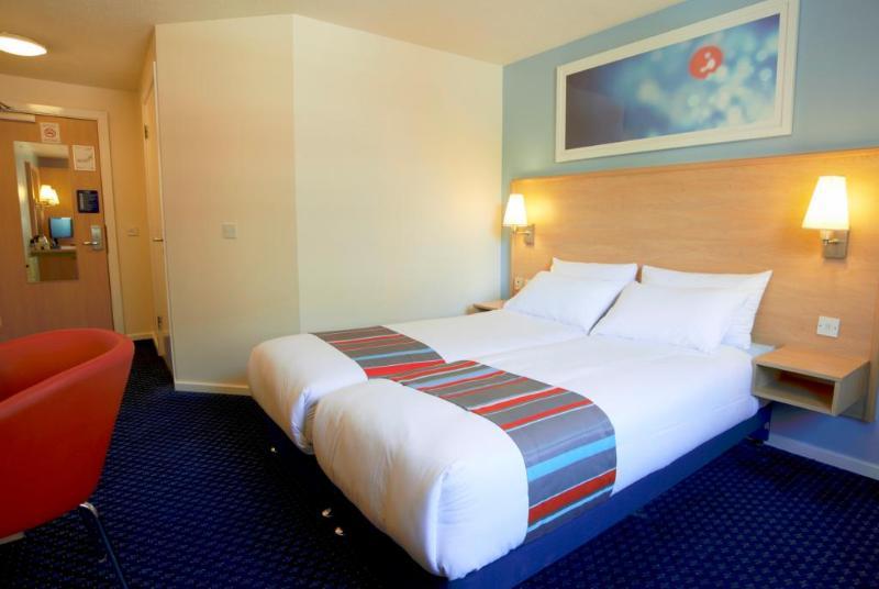 Travelodge Ryde  Eksteriør bilde